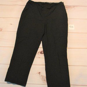 Maurices "I AM SMART" Black Capris
